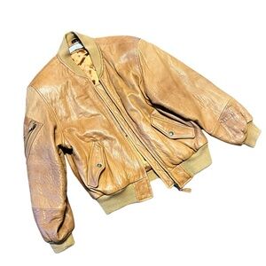 Vintage 80’s/90’s Butter Soft Leather Bomber Jacket. S/M
